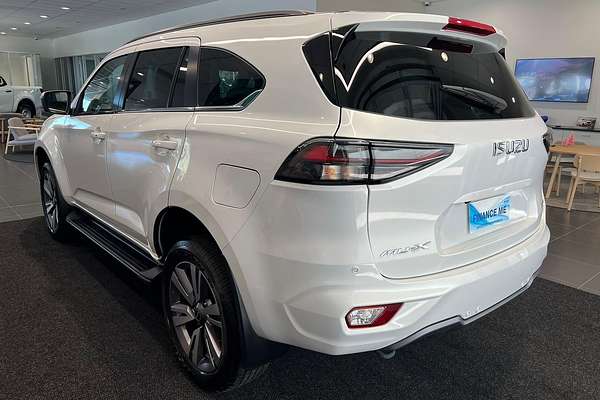 2024 Isuzu MU-X LS-T