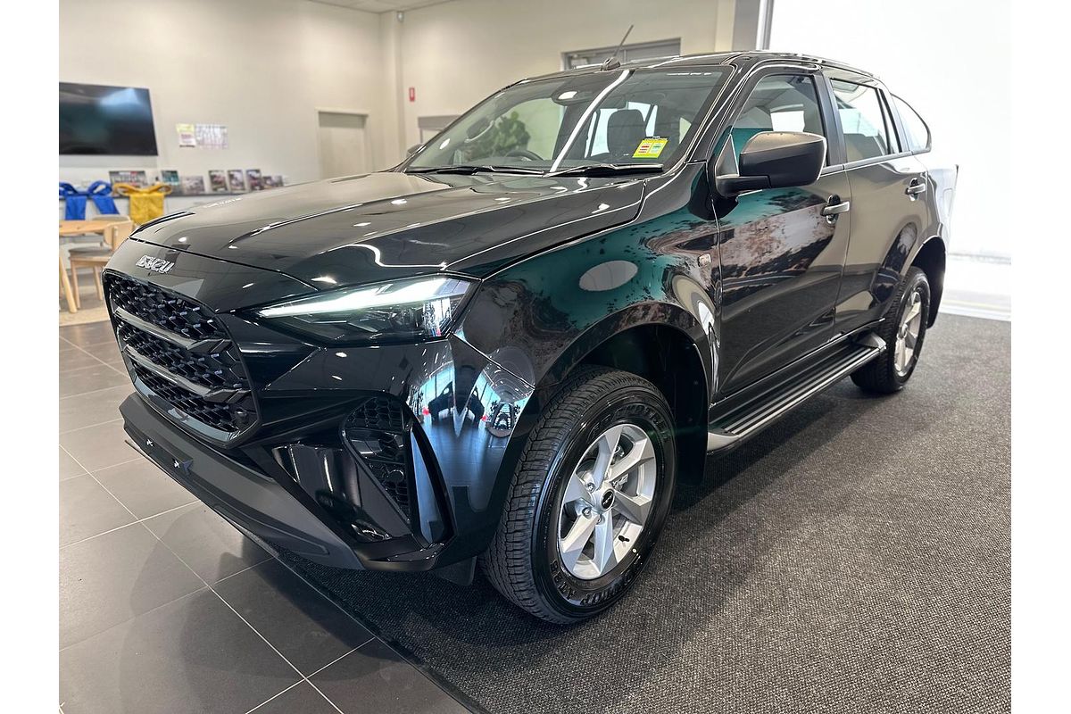 2025 Isuzu MU-X LS-M