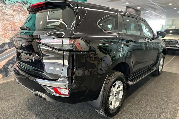 2025 Isuzu MU-X LS-M