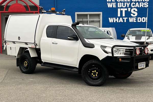 2016 Toyota Hilux SR GUN126R 4X4