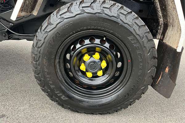 2016 Toyota Hilux SR GUN126R 4X4