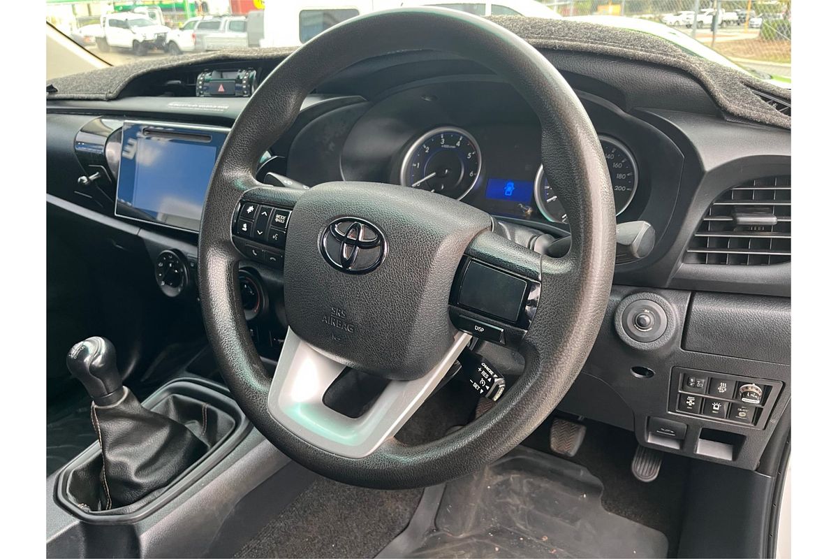 2016 Toyota Hilux SR GUN126R 4X4