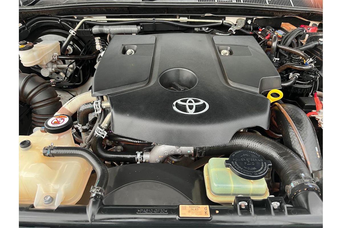 2016 Toyota Hilux SR GUN126R 4X4