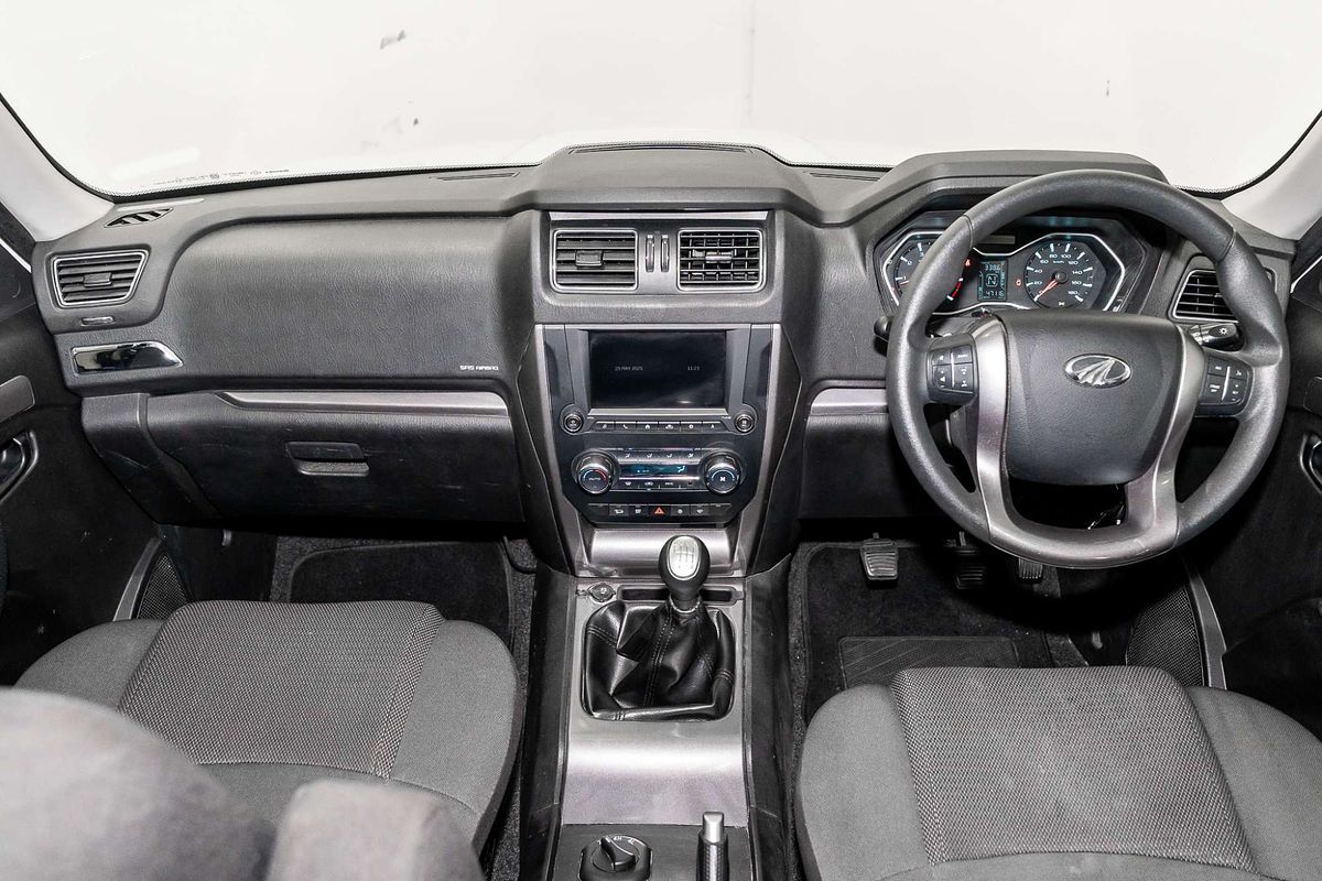 2022 Mahindra PIK-UP S10+ 4X4