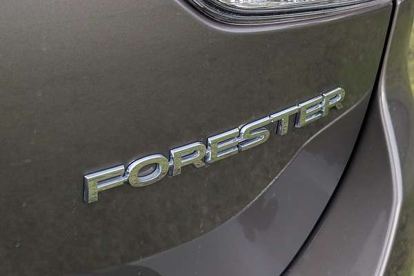 2024 Subaru Forester 2.5i Premium S5