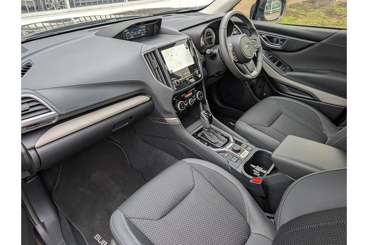2024 Subaru Forester 2.5i Premium S5