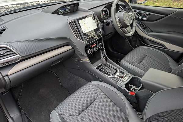 2024 Subaru Forester 2.5i Premium S5