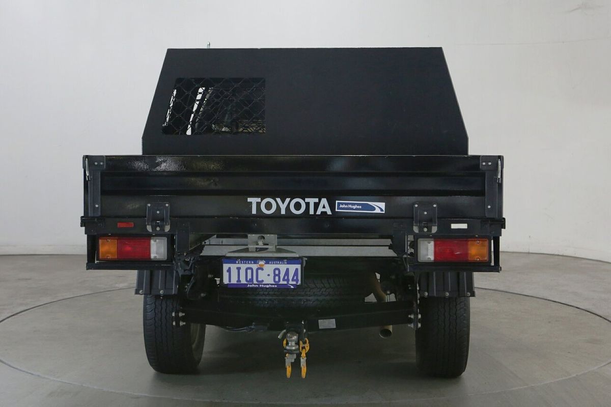 2023 Toyota Hilux SR GUN126R 4X4
