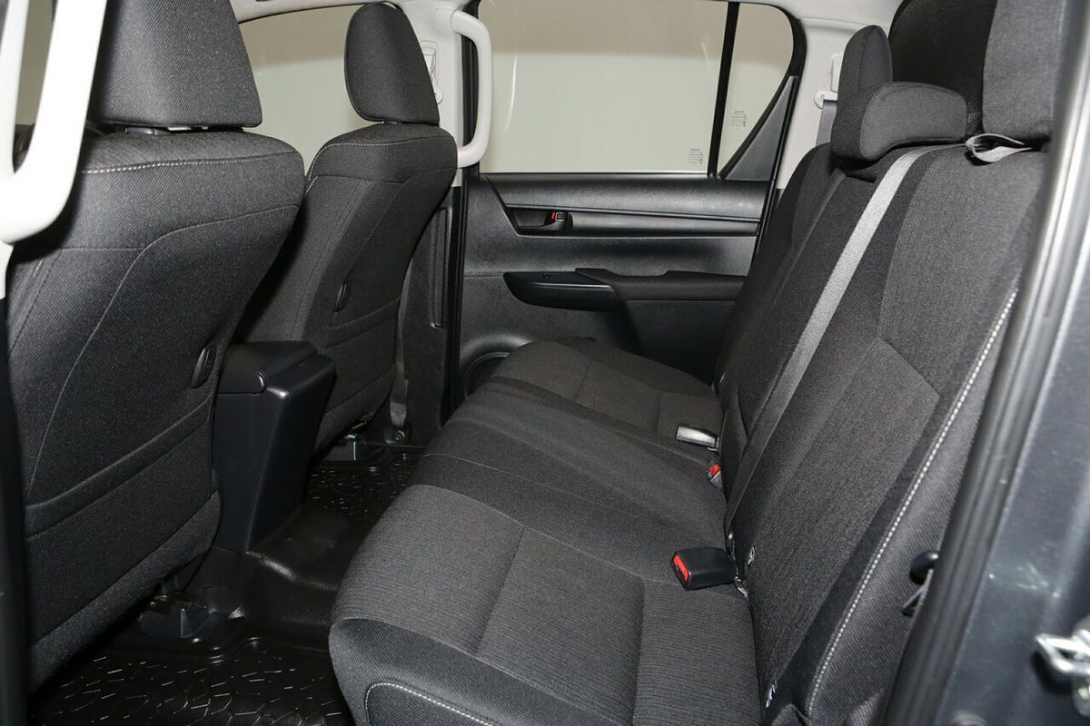 2023 Toyota Hilux SR GUN126R 4X4
