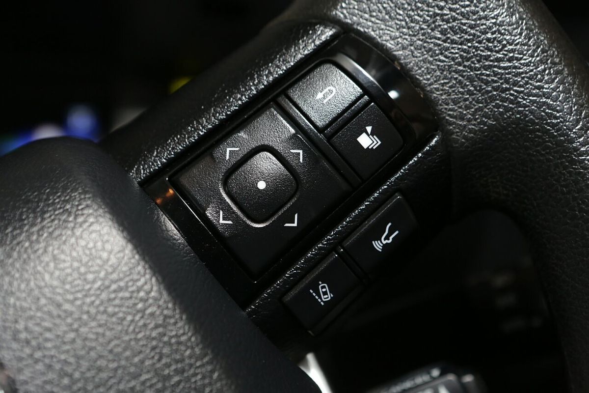 2023 Toyota Hilux SR GUN126R 4X4