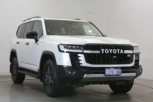 2024 Toyota Landcruiser GR Sport FJA300R