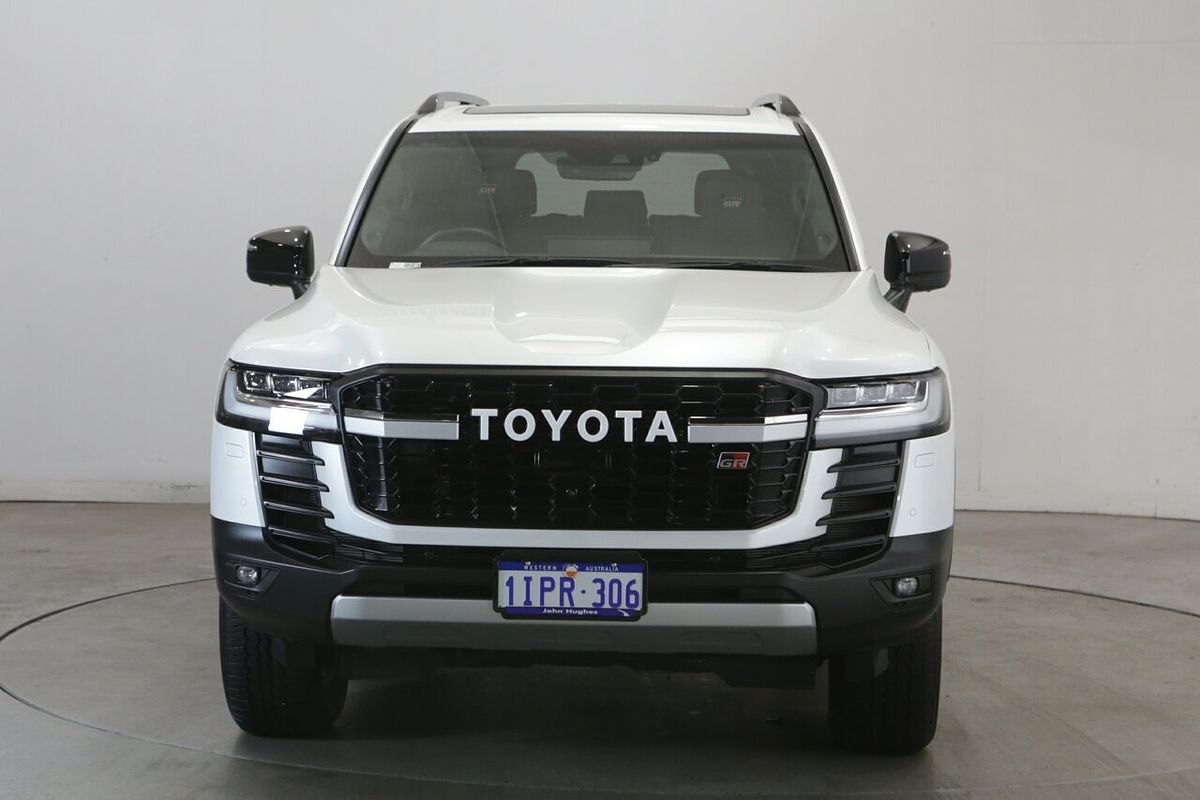 2024 Toyota Landcruiser GR Sport FJA300R