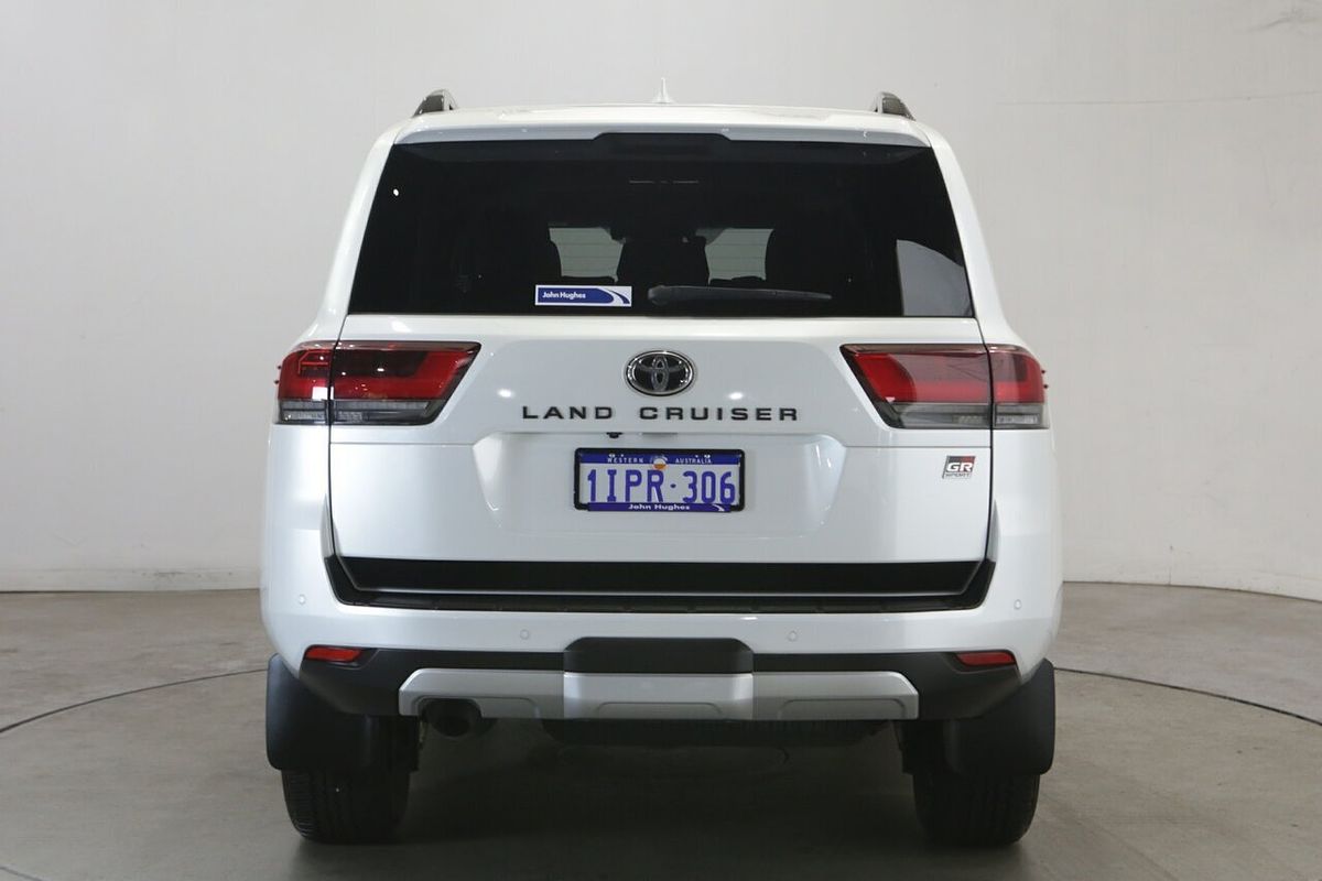 2024 Toyota Landcruiser GR Sport FJA300R