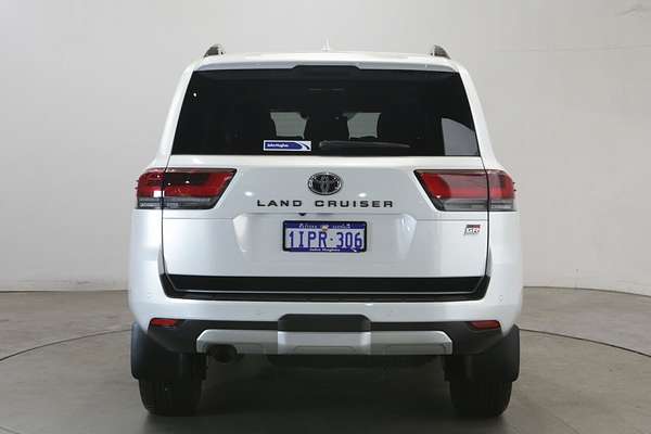 2024 Toyota Landcruiser GR Sport FJA300R