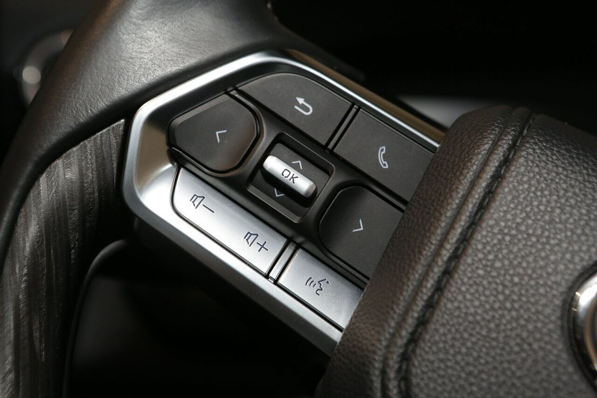 2024 Toyota Landcruiser GR Sport FJA300R