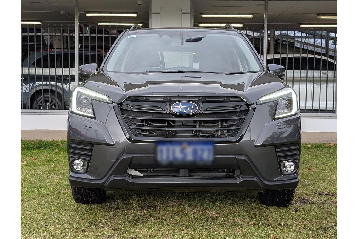 2024 Subaru Forester 2.5i Premium S5