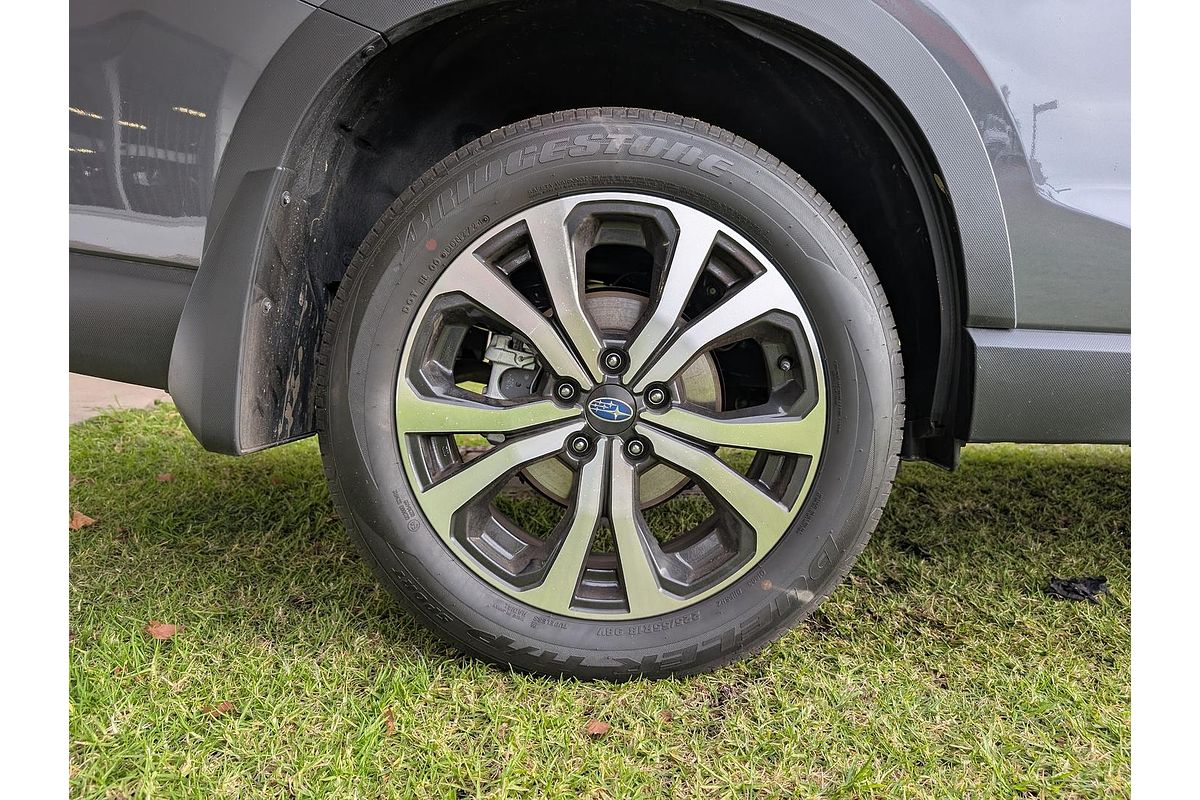 2024 Subaru Forester 2.5i Premium S5