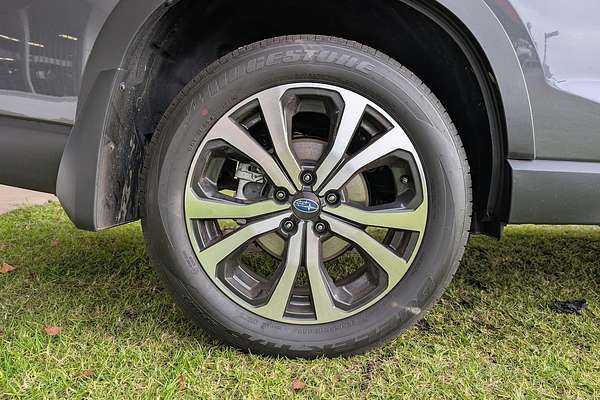 2024 Subaru Forester 2.5i Premium S5