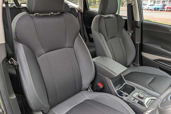 2024 Subaru Forester 2.5i Premium S5