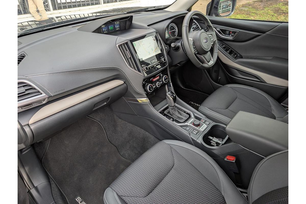 2024 Subaru Forester 2.5i Premium S5
