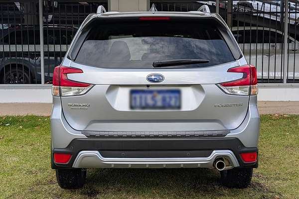 2024 Subaru Forester 2.5i-S S5