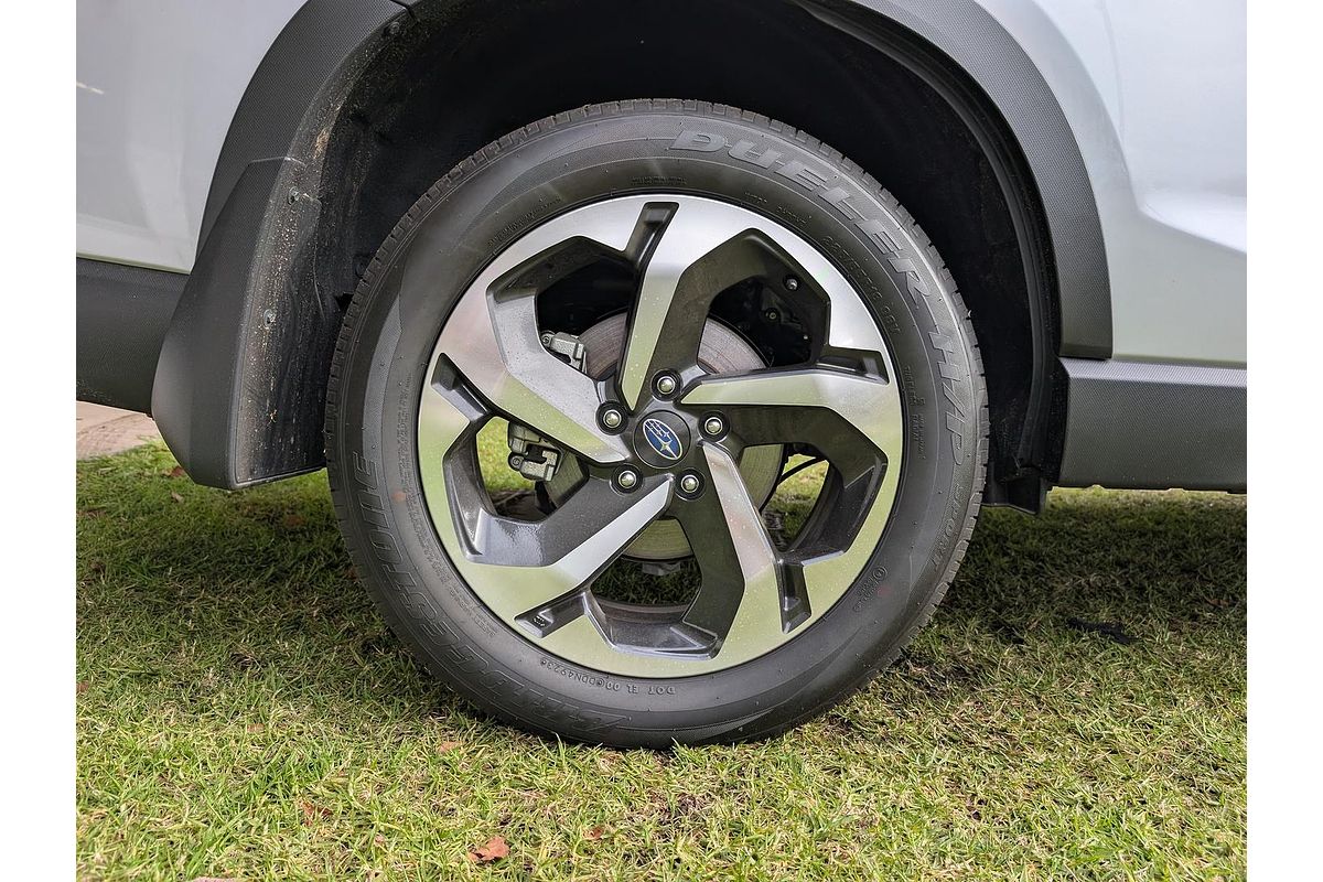 2024 Subaru Forester 2.5i-S S5