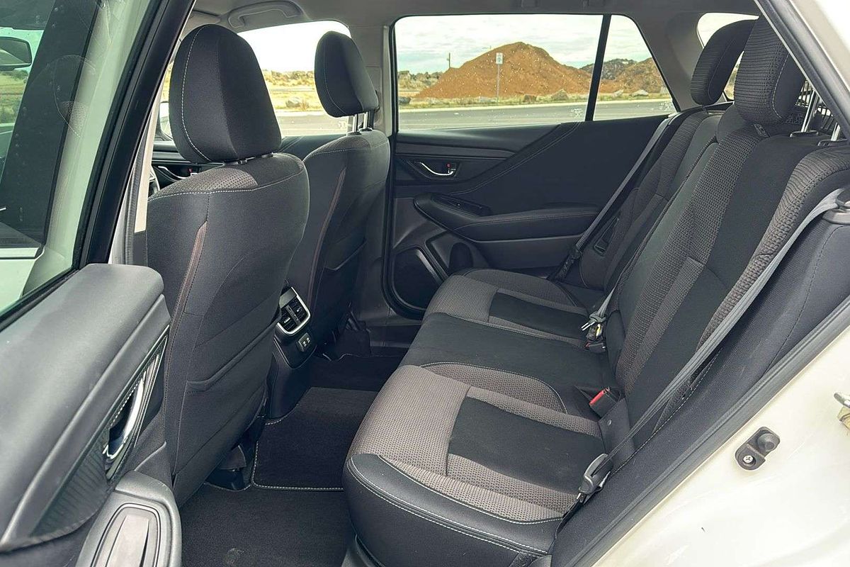 2021 Subaru Outback AWD 6GEN