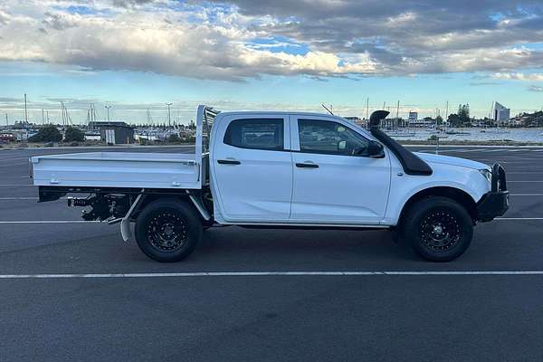 2022 Isuzu D-MAX SX  4X4