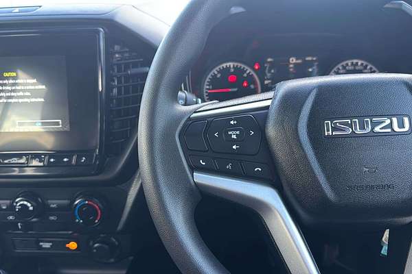 2022 Isuzu D-MAX SX  4X4