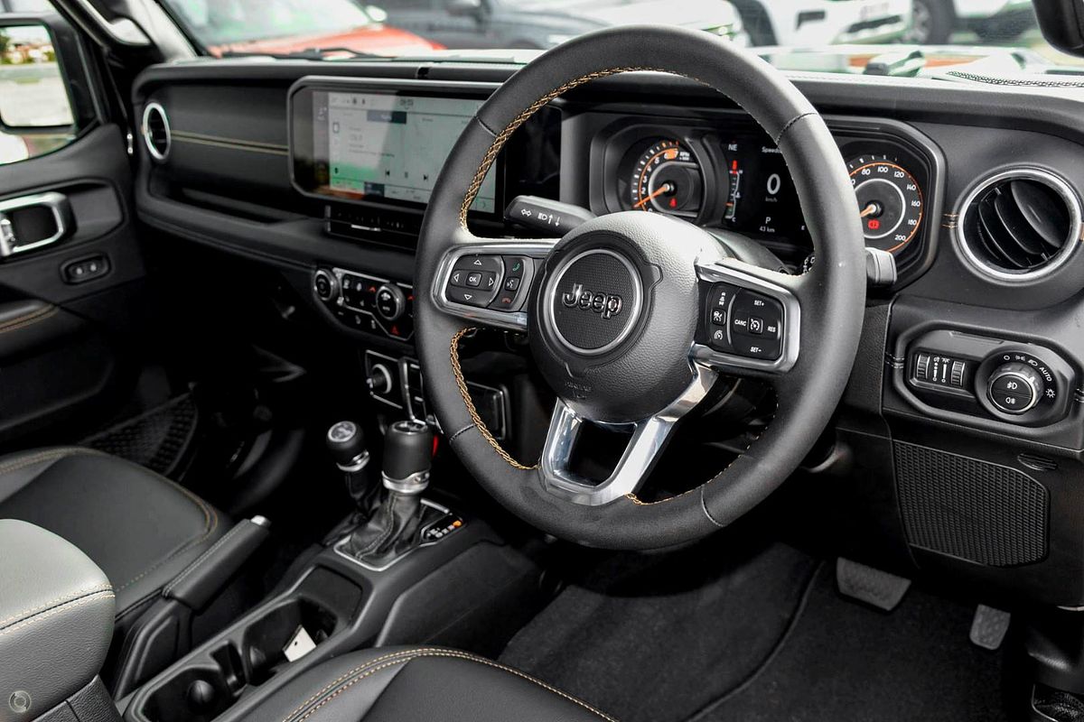 2024 Jeep Wrangler Unlimited Overland JL