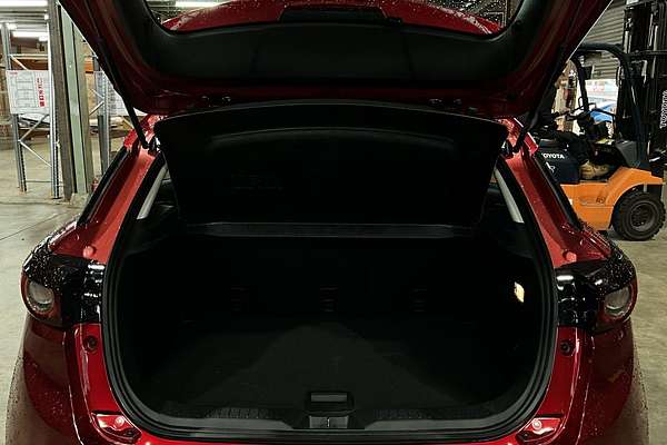 2024 Mazda CX-3 G20 Akari DK