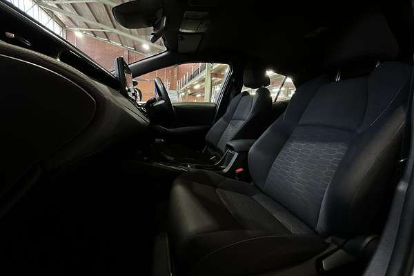 2022 Toyota Corolla Ascent Sport Hybrid ZWE211R