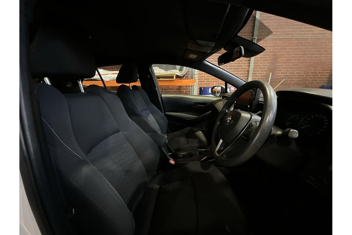 2022 Toyota Corolla Ascent Sport Hybrid ZWE211R
