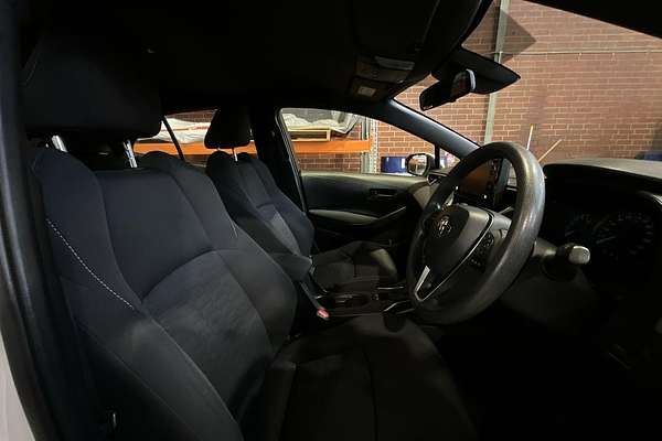 2022 Toyota Corolla Ascent Sport Hybrid ZWE211R