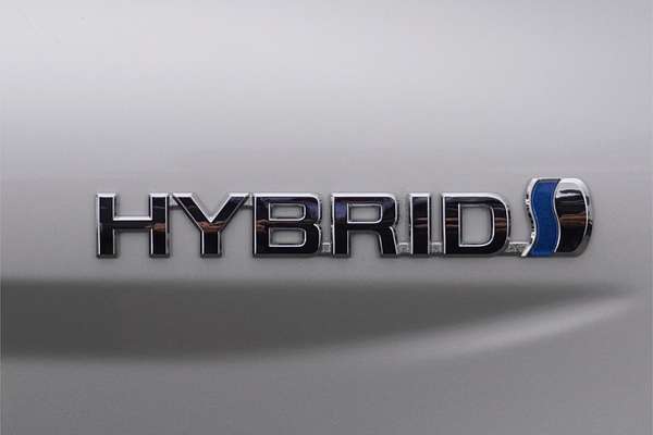 2024 Toyota Camry SX AXVH70R
