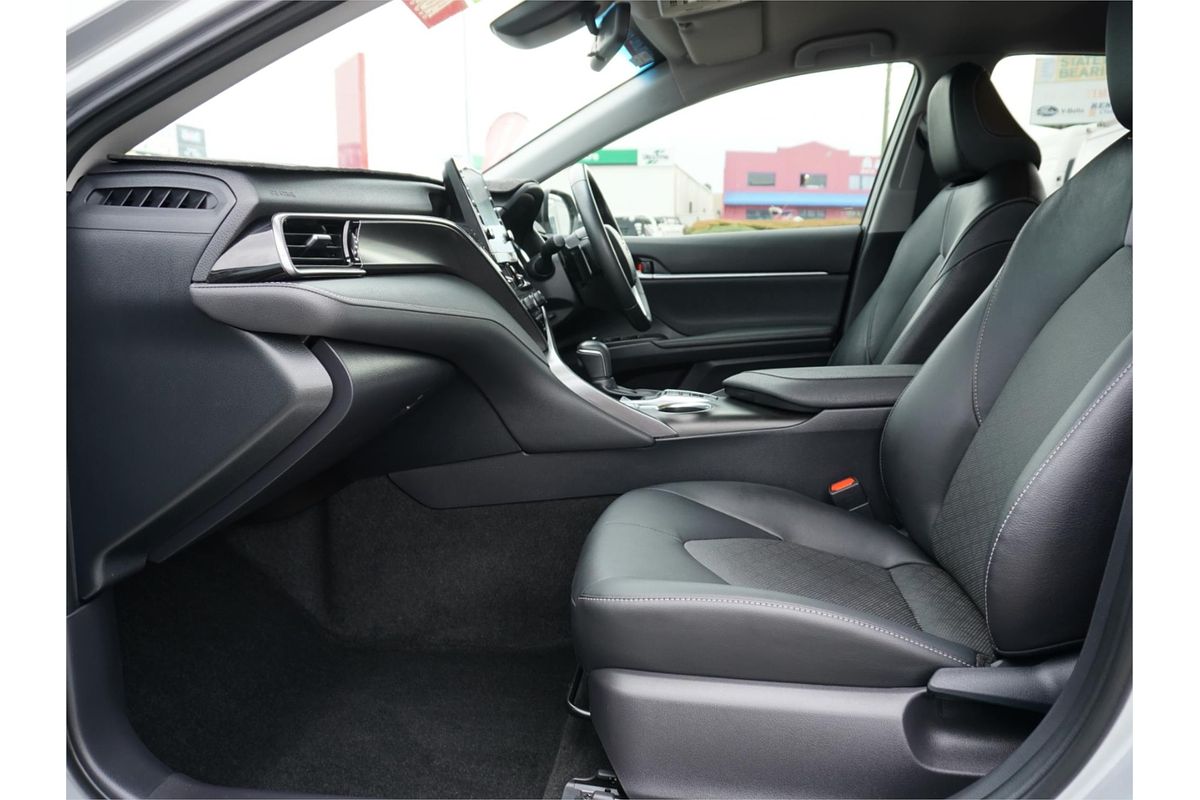 2024 Toyota Camry SX AXVH70R