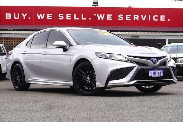 2024 Toyota Camry SX AXVH70R