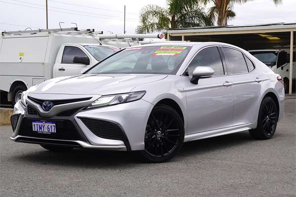 2024 Toyota Camry SX AXVH70R
