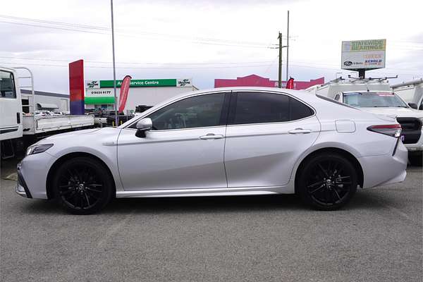 2024 Toyota Camry SX AXVH70R