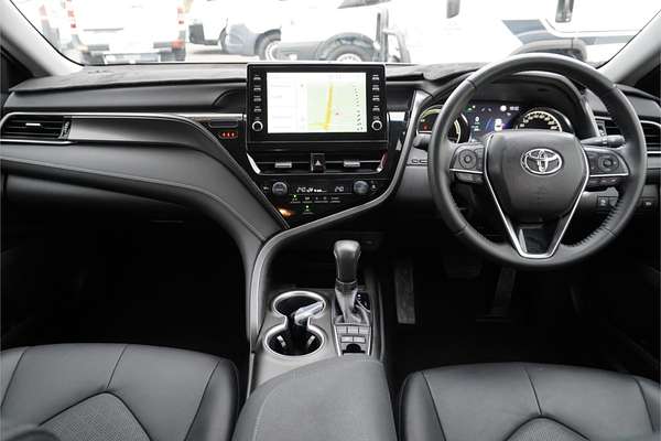 2024 Toyota Camry SX AXVH70R