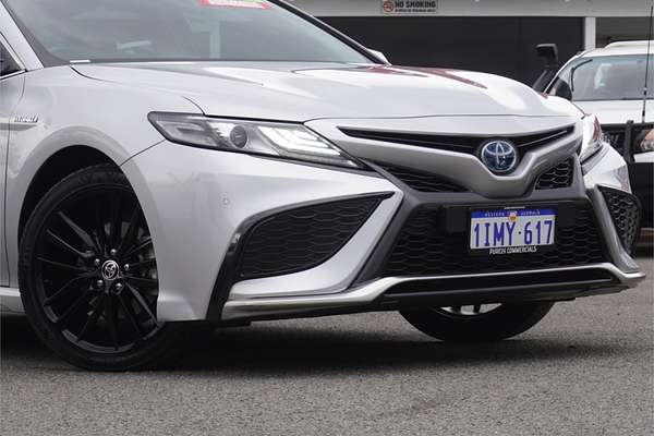 2024 Toyota Camry SX AXVH70R
