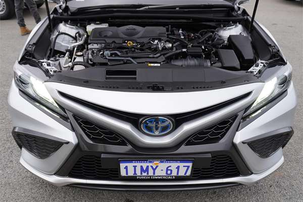 2024 Toyota Camry SX AXVH70R
