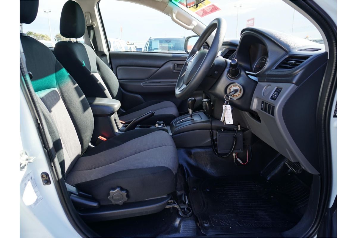 2017 Mitsubishi Triton GLX MQ 4X4