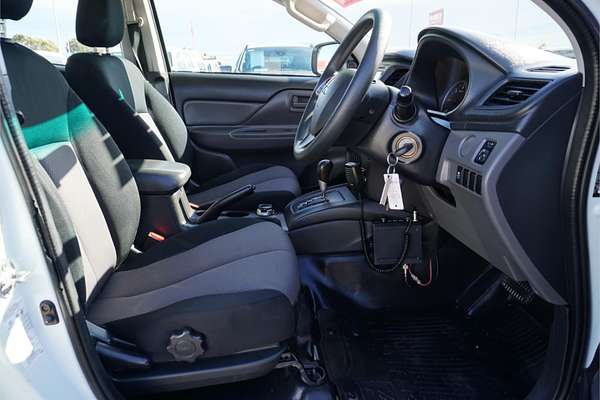 2017 Mitsubishi Triton GLX MQ 4X4