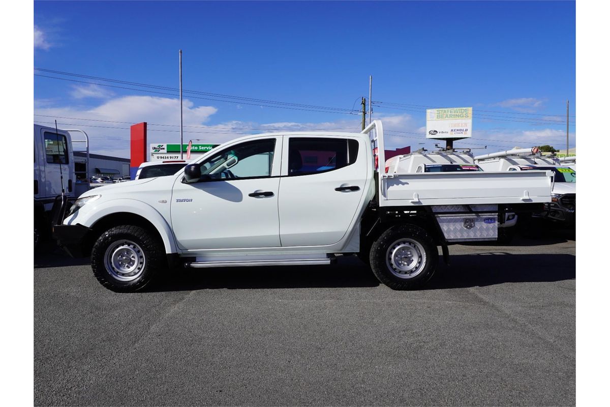2017 Mitsubishi Triton GLX MQ 4X4