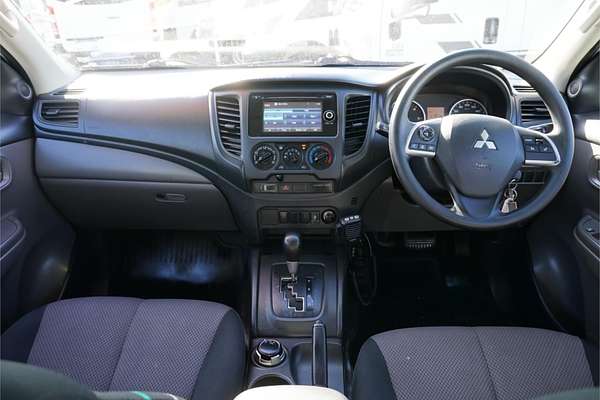 2017 Mitsubishi Triton GLX MQ 4X4