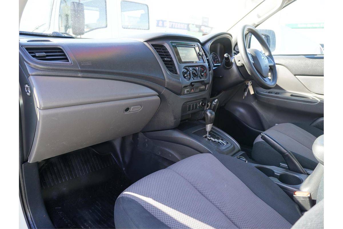 2017 Mitsubishi Triton GLX MQ 4X4