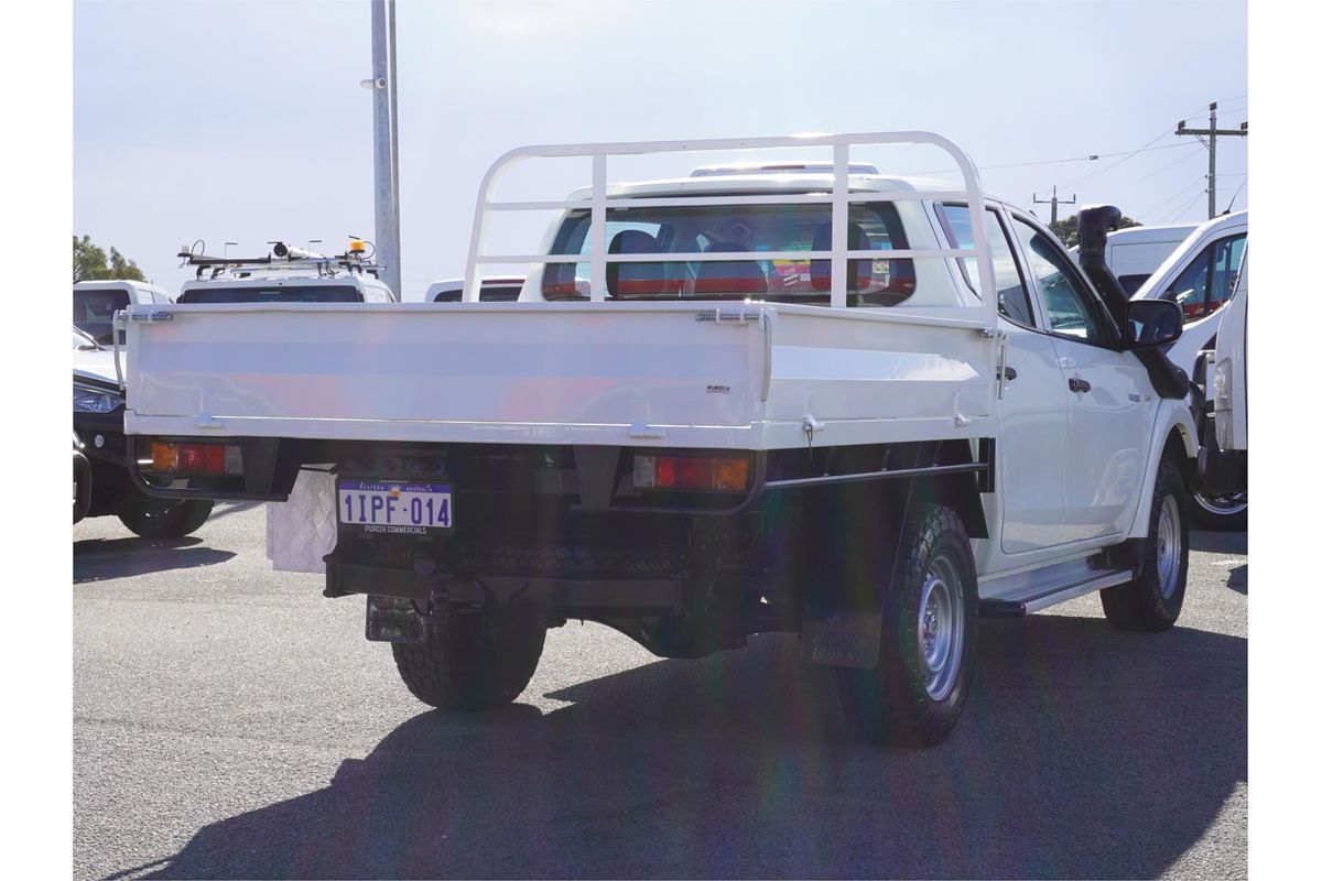 2017 Mitsubishi Triton GLX MQ 4X4