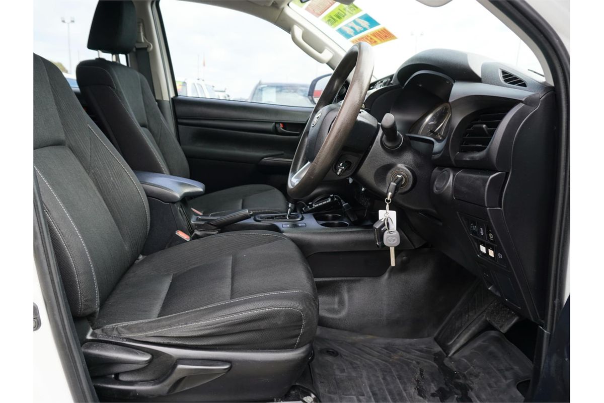 2022 Toyota Hilux SR GUN126R 4X4