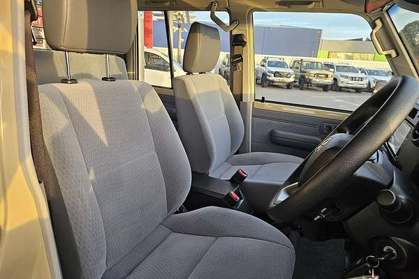 2025 Toyota Landcruiser GXL VDJL79R 4X4